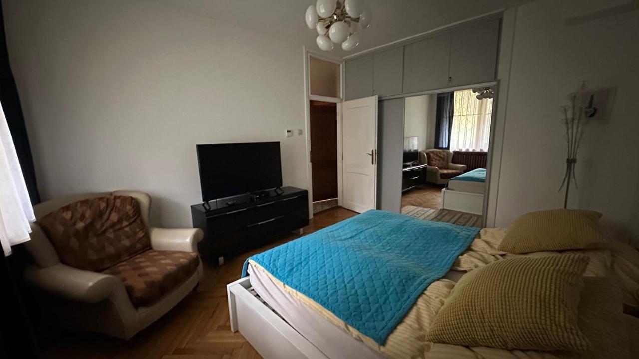 Cosy Apartman In Green Buda Budapeşte Dış mekan fotoğraf
